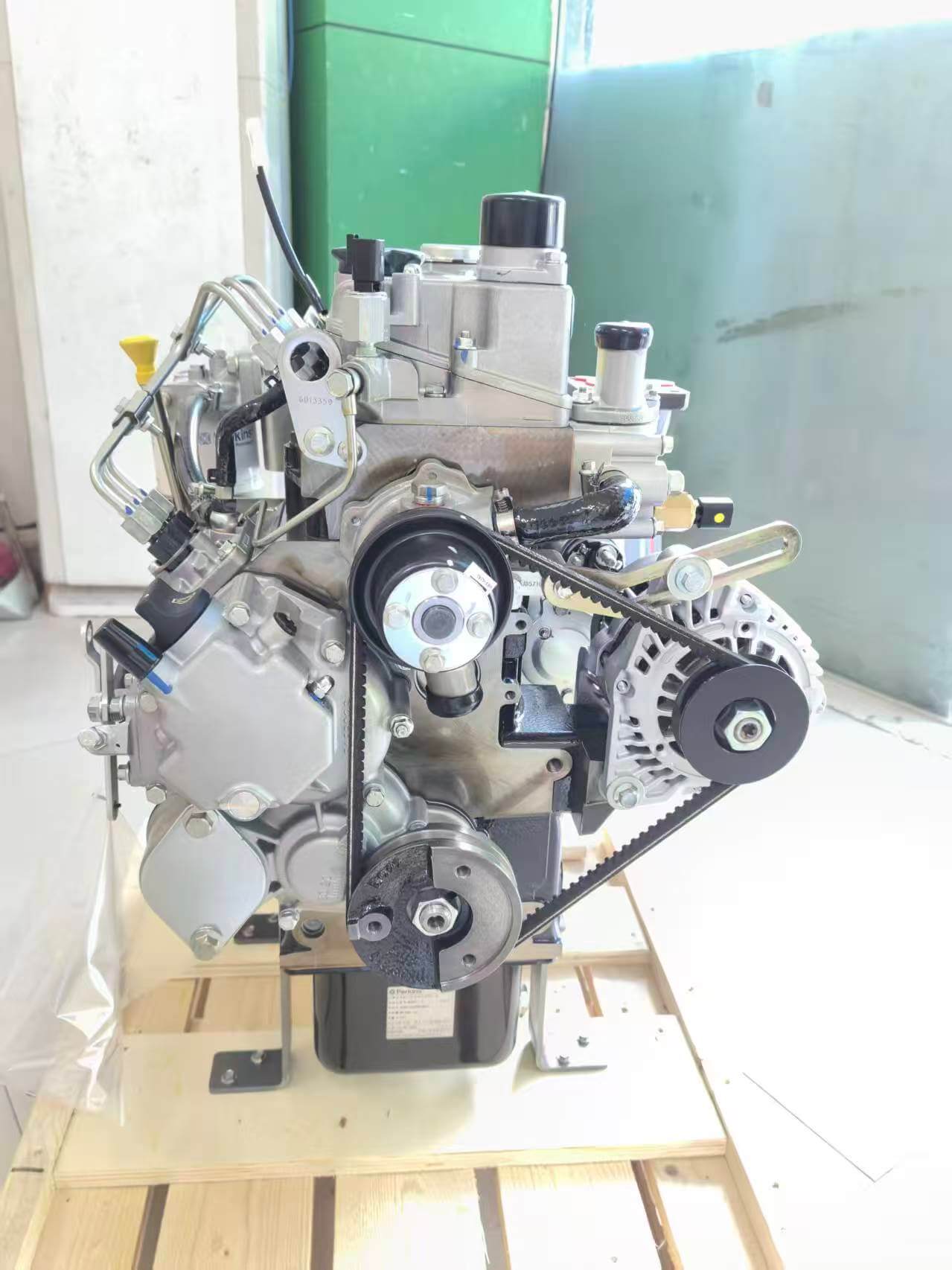 Perkins 403EA-11 Diesel Engine 1.1L 22.1kW For Small excavator 